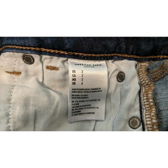 AMERICAN EAGLE Jean Shorts  Women's Size 2  Frayed Super Stretch Denim Shortie - Picture 6 of 8